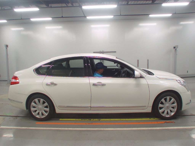 NISSAN TEANA 2008