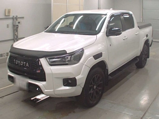TOYOTA HILUX 2024