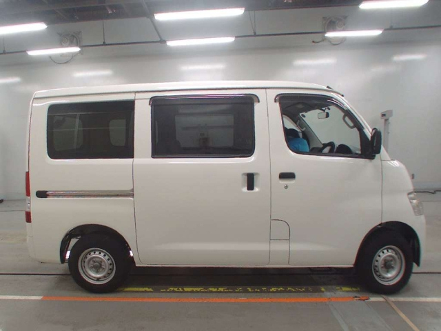 TOYOTA TOWN ACE VAN 2020