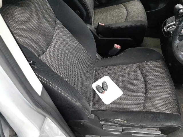 NISSAN SERENA 2015