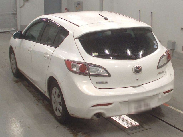 MAZDA AXELA 2011