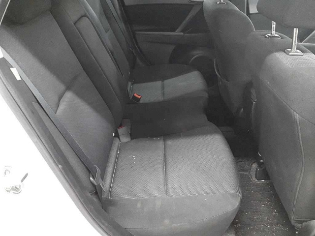 MAZDA AXELA 2011