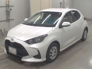 TOYOTA YARIS 2025