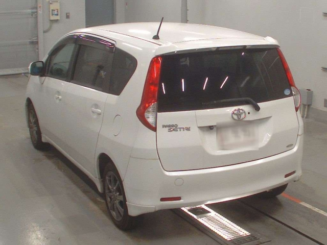 TOYOTA PASSO SETTE 2009