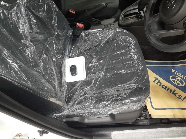 TOYOTA YARIS 2025