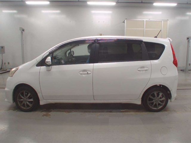 TOYOTA PASSO SETTE 2009