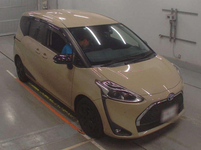 TOYOTA SIENTA 2022