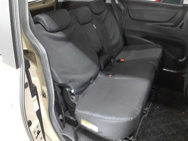 TOYOTA SIENTA 2022
