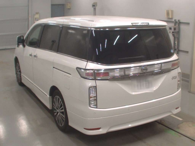 NISSAN ELGRAND 2021