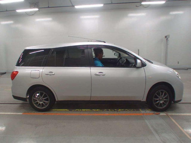 NISSAN WINGROAD 2015