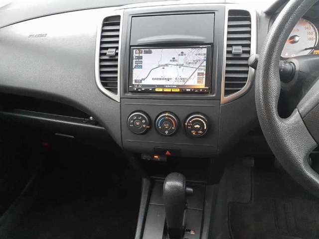 NISSAN WINGROAD 2015
