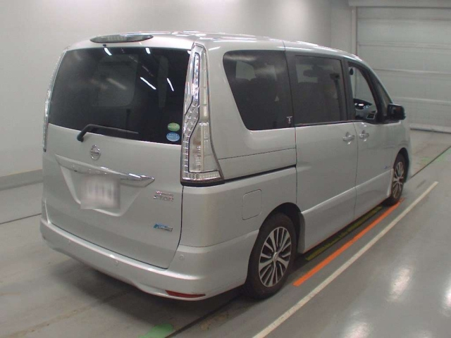 NISSAN SERENA 2014