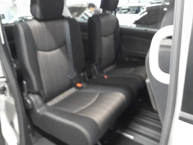 NISSAN SERENA 2014