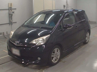 TOYOTA RACTIS 2011