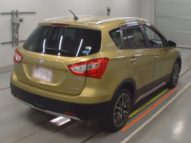 SUZUKI SX-4 2015