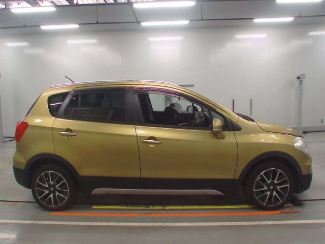 SUZUKI SX-4 2015