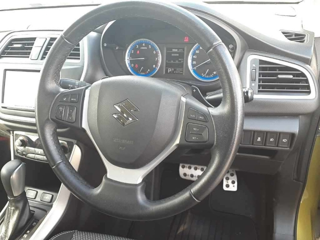 SUZUKI SX-4 2015