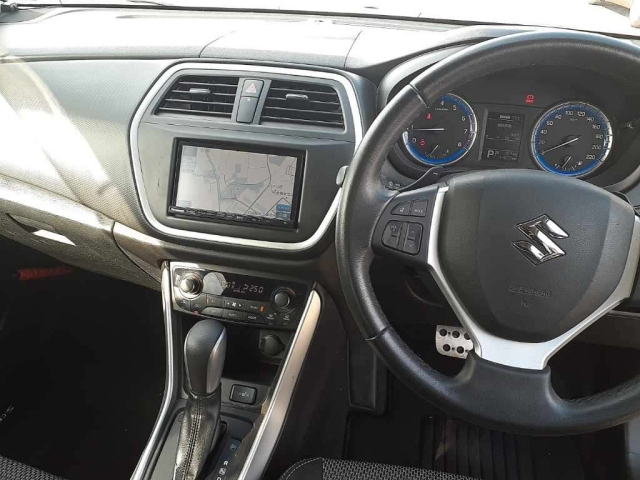 SUZUKI SX-4 2015