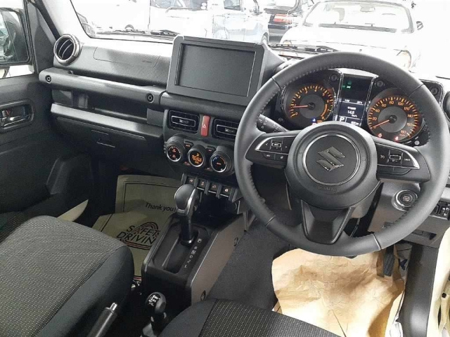 SUZUKI JIMNY SIERRA 2025