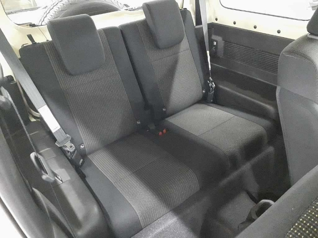 SUZUKI JIMNY SIERRA 2025