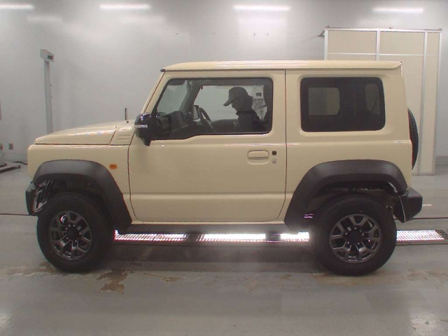 SUZUKI JIMNY SIERRA 2025