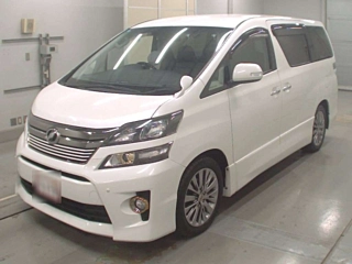 TOYOTA VELLFIRE 2013