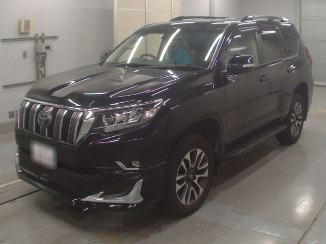TOYOTA LAND CRUISER PRADO 2023