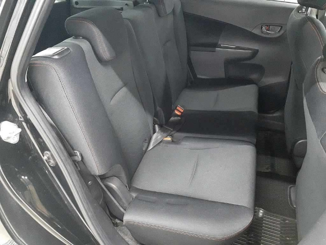 TOYOTA RACTIS 2011