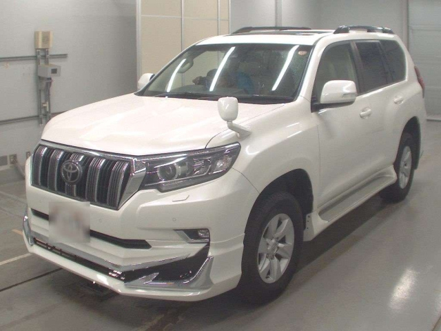 TOYOTA LAND CRUISER PRADO 2020