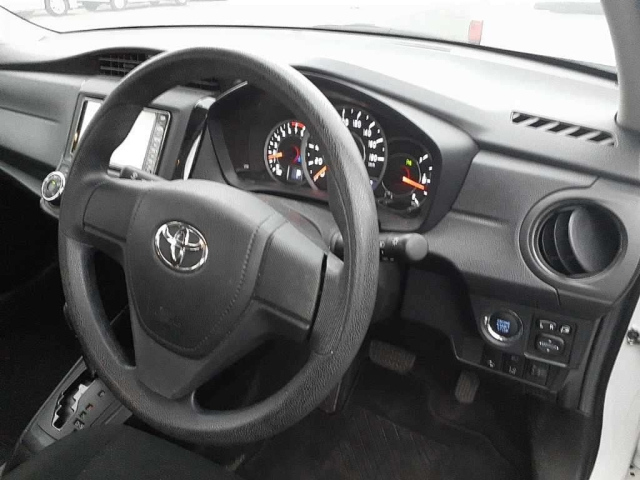 TOYOTA COROLLA AXIO 2020