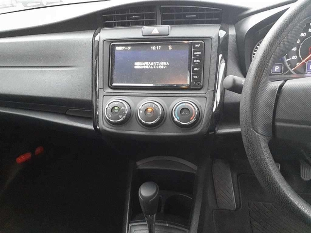 TOYOTA COROLLA AXIO 2020