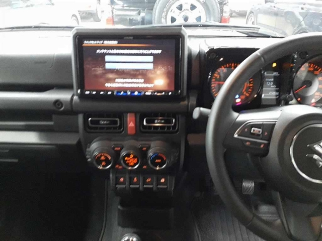 SUZUKI JIMNY SIERRA 2023