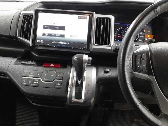 HONDA STEP WAGON 2013