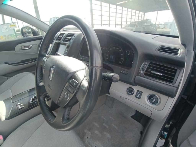 TOYOTA CROWN 2008