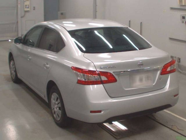 NISSAN SYLPHY 2013