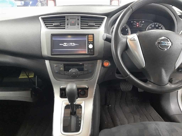 NISSAN SYLPHY 2013