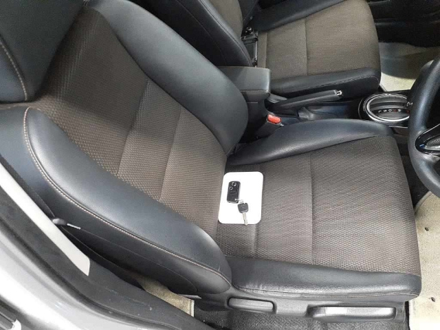 HONDA FIT SHUTTLE 2011