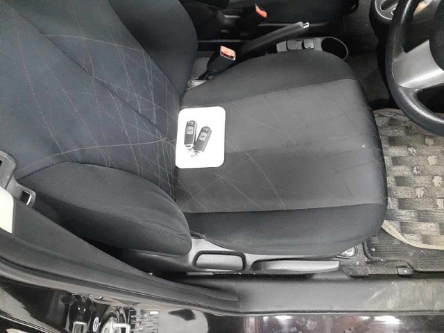 MAZDA DEMIO 2012