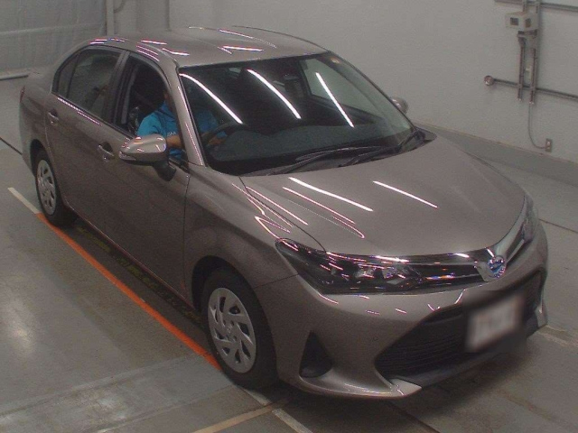 TOYOTA COROLLA AXIO 2025