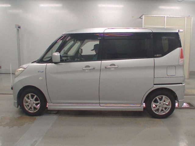 SUZUKI SOLIO 2017