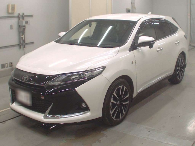 TOYOTA HARRIER 2019