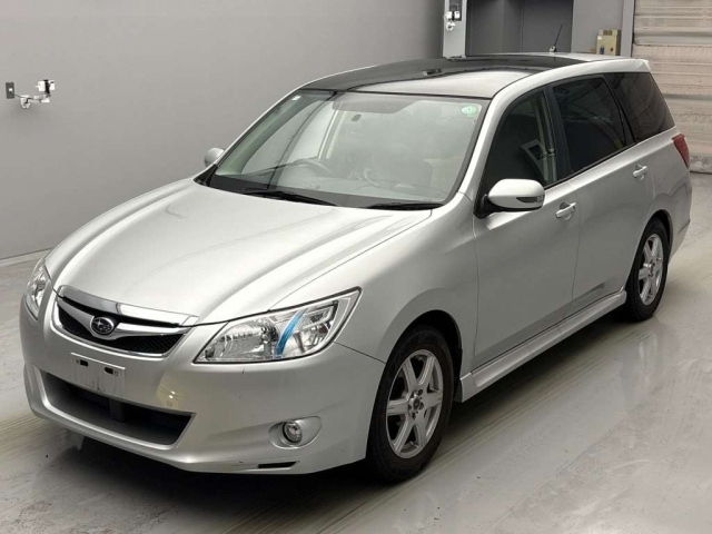SUBARU EXIGA 2010