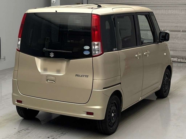 SUZUKI PALETTE 2010