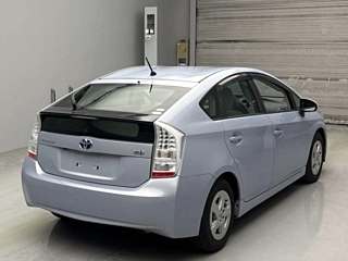 TOYOTA PRIUS 2010