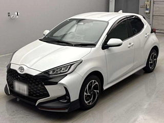TOYOTA YARIS 2024