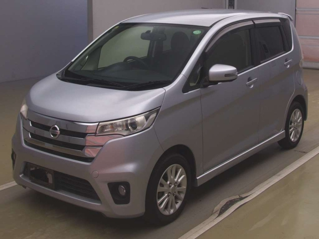 NISSAN DAYZ 2014