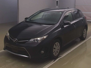TOYOTA AURIS 2014