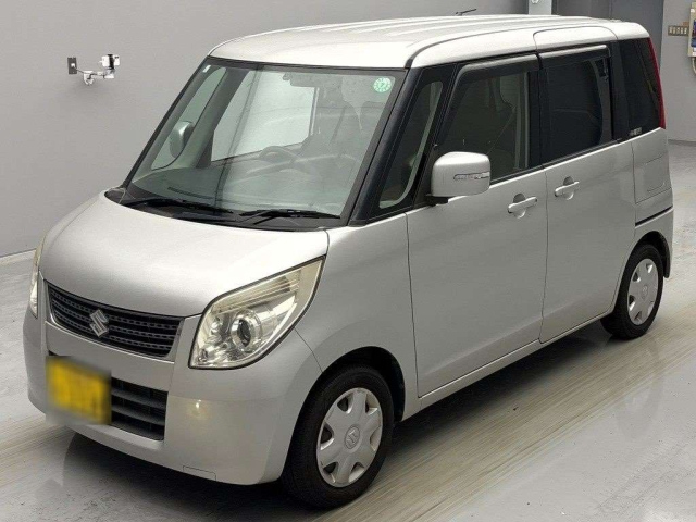 SUZUKI PALETTE 2011