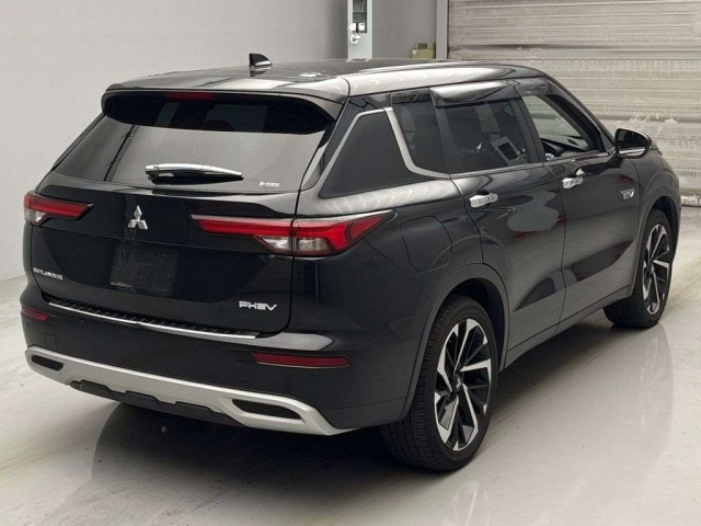 MITSUBISHI OUTLANDER PHEV 2022