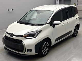 TOYOTA SIENTA 2022